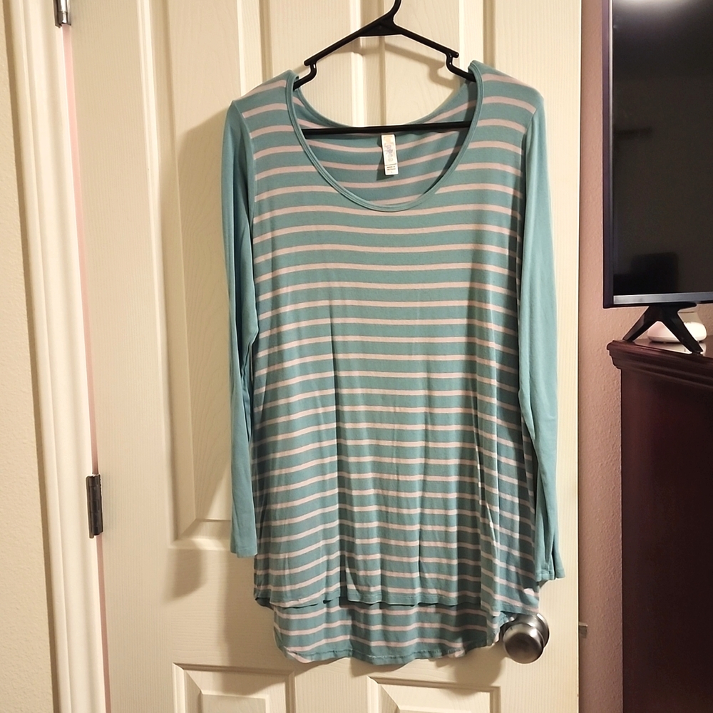 Lularoe light pink and sage striped long sleeved tee